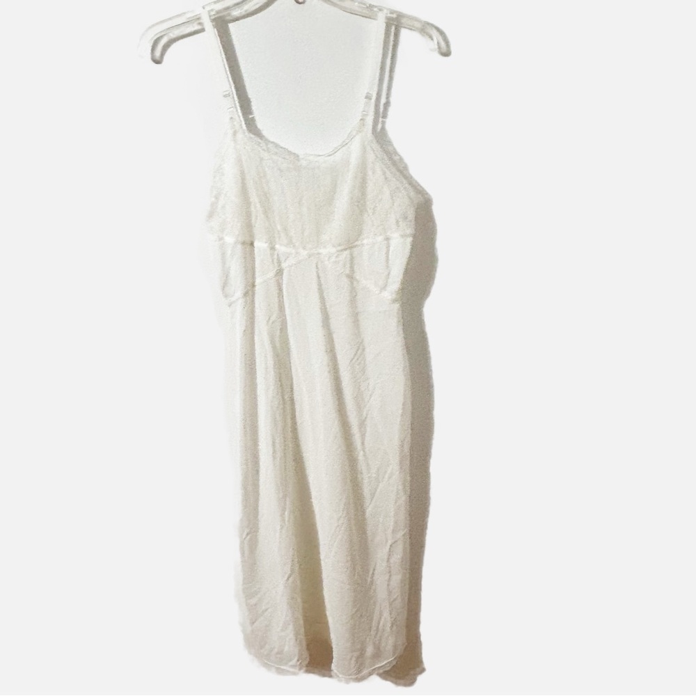 Vintage Seamprufe Mid Length Slip Dress Lace Trim Adjustable Straps Lingerie